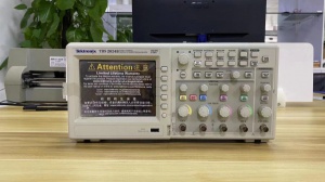 出售 美国Tektronix泰克 TDS2024B数字示波器